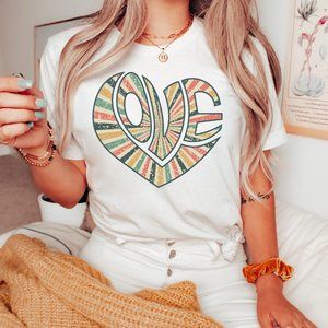 Retro Love Graphic T-shirt Valentine's Day Boho Shirt